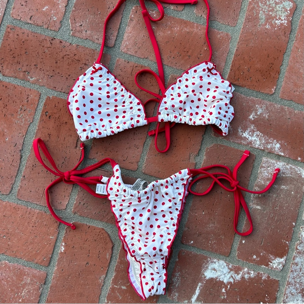 NWT Frankie’s Bikinis x PINK Polka Dot Set